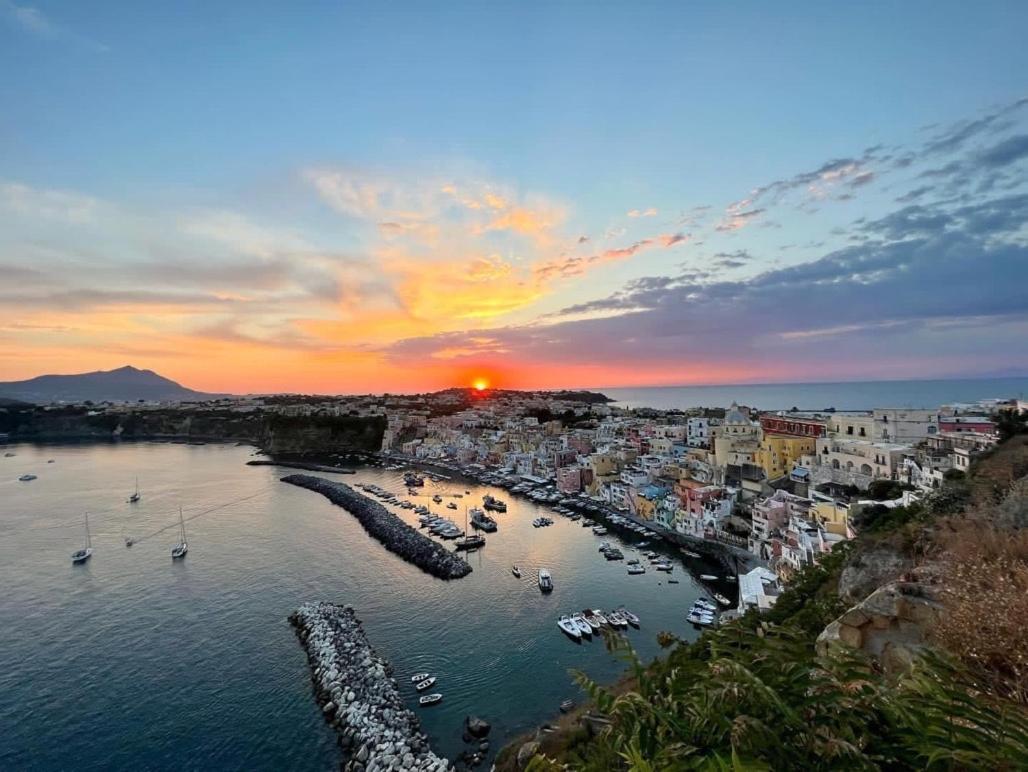 Residence Dei Pescatori Procida Exteriör bild